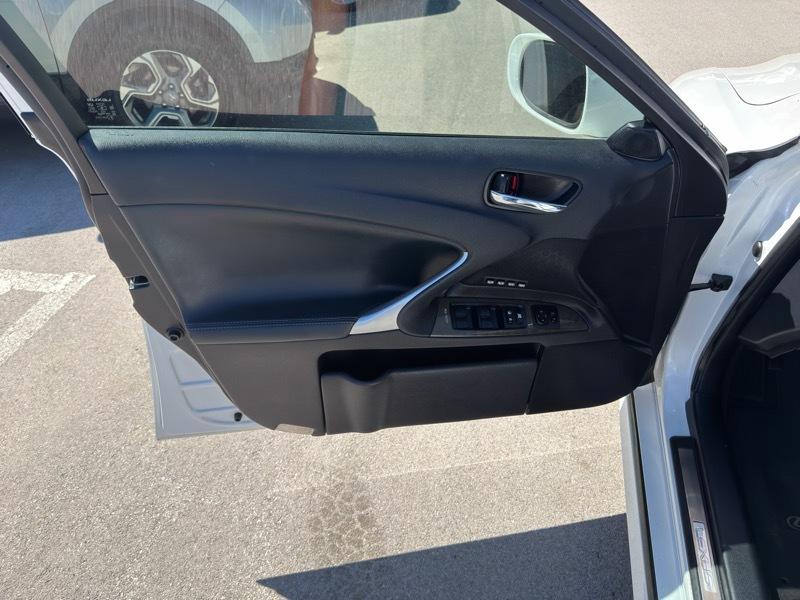 Lexus IS IS 250 AWD 2011