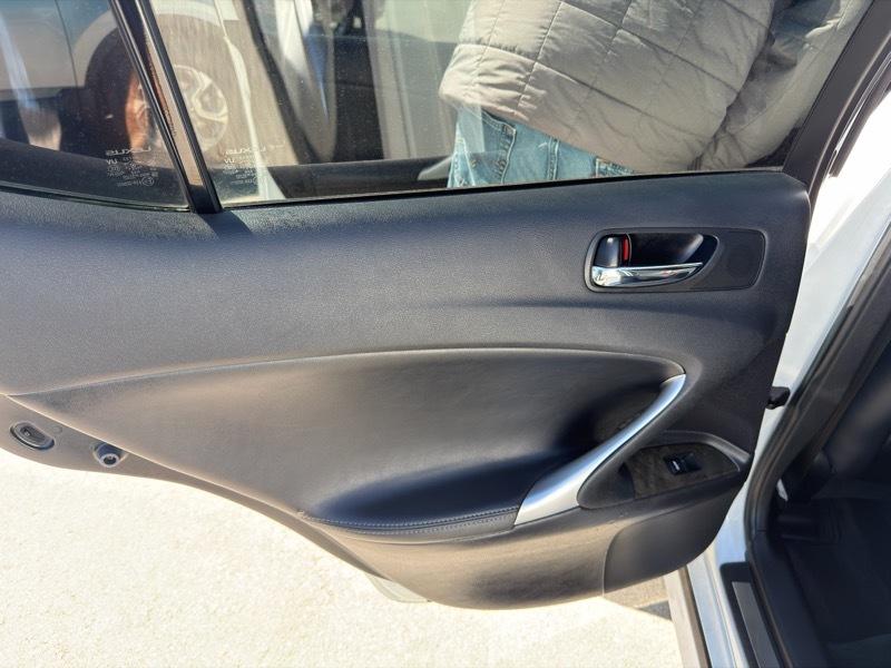 Lexus IS IS 250 AWD 2011