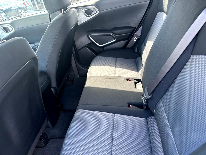 Kia Soul LX CVT 2022 Kia Soul LX CVT 2022