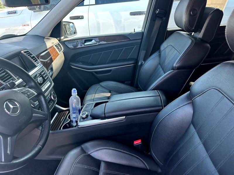 Mercedes-Benz GL-Class GL450 4MATIC 2013 Mercedes-Benz GL-Class GL450 4MATIC 2013