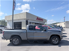 2025 Nissan Frontier 