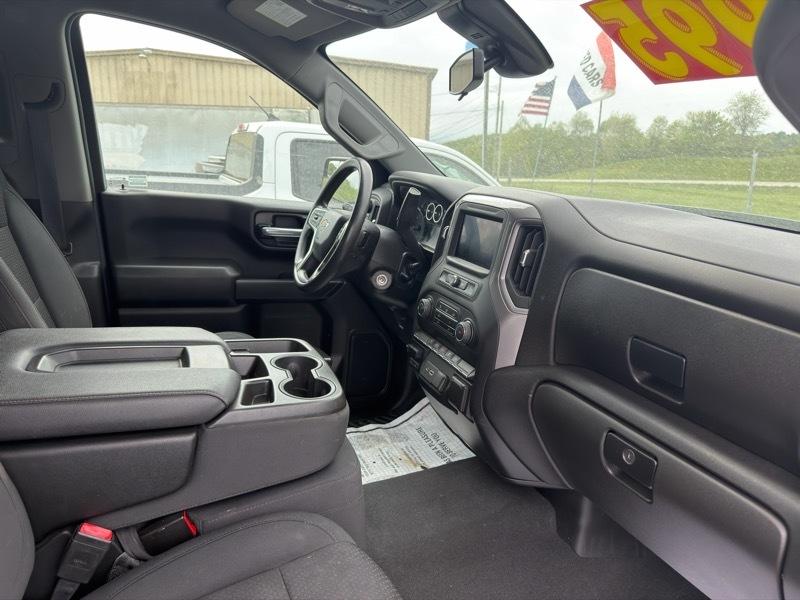 Chevrolet Silverado 1500 Custom Crew Cab 4WD 2021