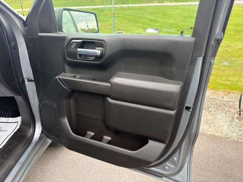 Chevrolet Silverado 1500 Custom Crew Cab 4WD 2021