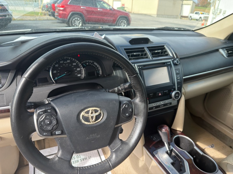 Toyota Camry XLE V6 2012 Toyota Camry XLE V6 2012