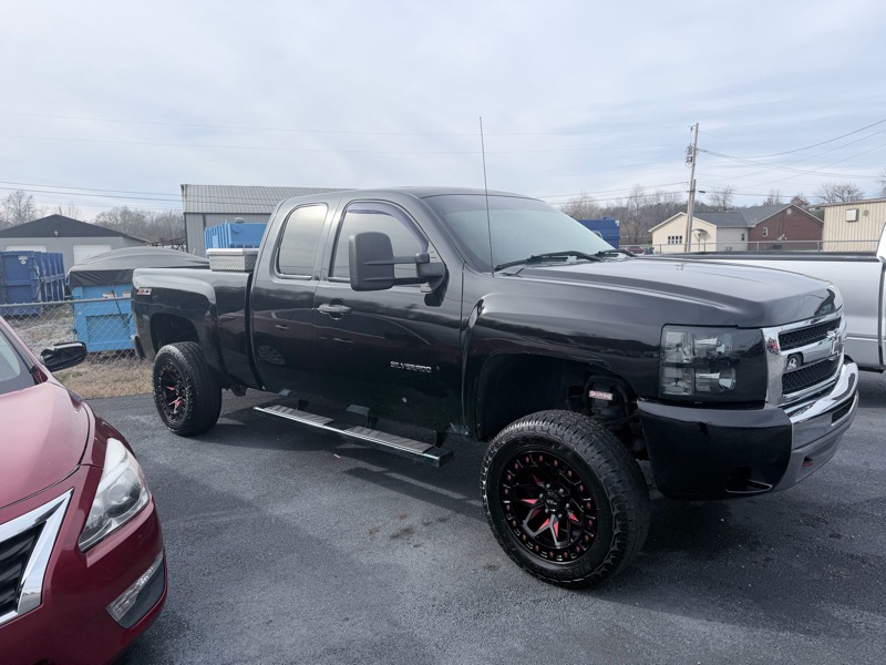 2010 Chevrolet Silverado 1500 4WD Ext Cab 134.0" LT