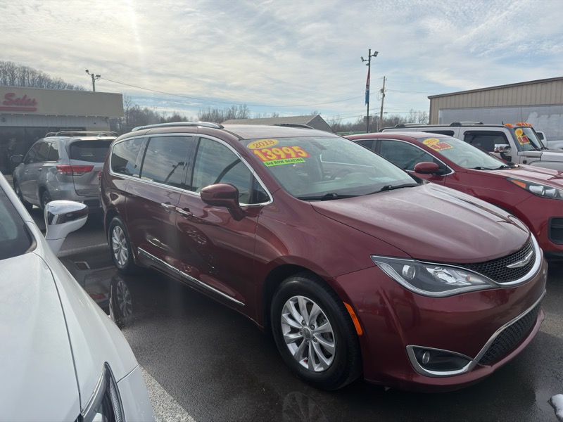 2018 Chrysler Pacifica Touring-L