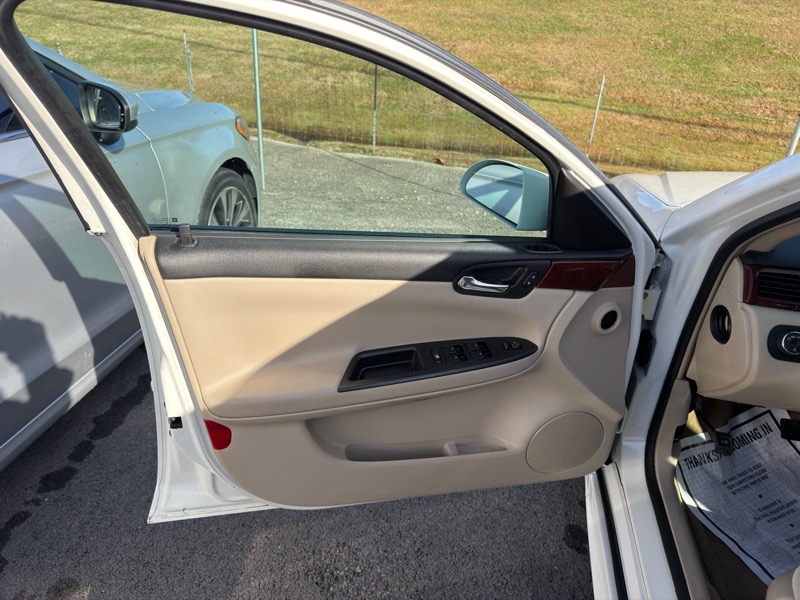 Chevrolet Impala LT 2009