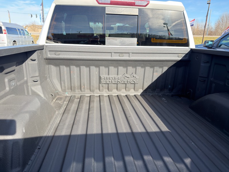 Chevrolet Silverado 1500 4WD Crew Cab 143.5" High Country 2019