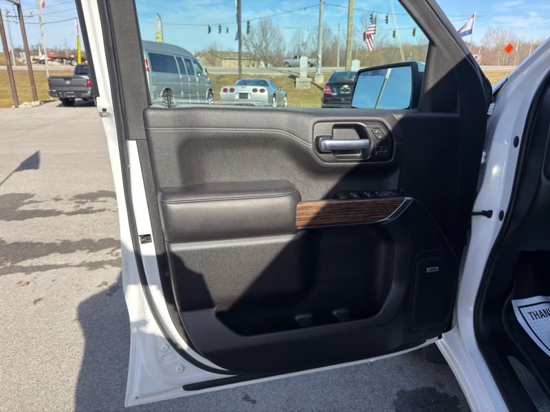 Chevrolet Silverado 1500 4WD Crew Cab 143.5" High Country 2019