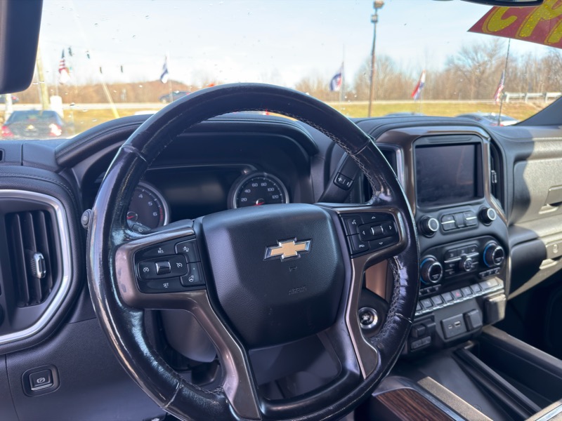 Chevrolet Silverado 1500 4WD Crew Cab 143.5" High Country 2019