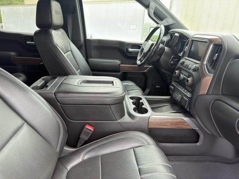 Chevrolet Silverado 1500 4WD Crew Cab 143.5" High Country 2019