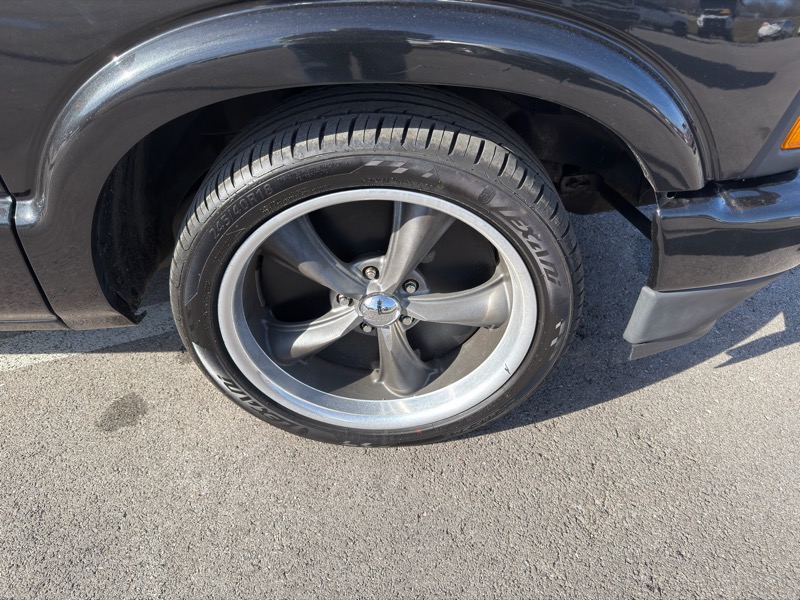 Chevrolet S10 Pickup Reg. Cab Short Bed 2WD 1994