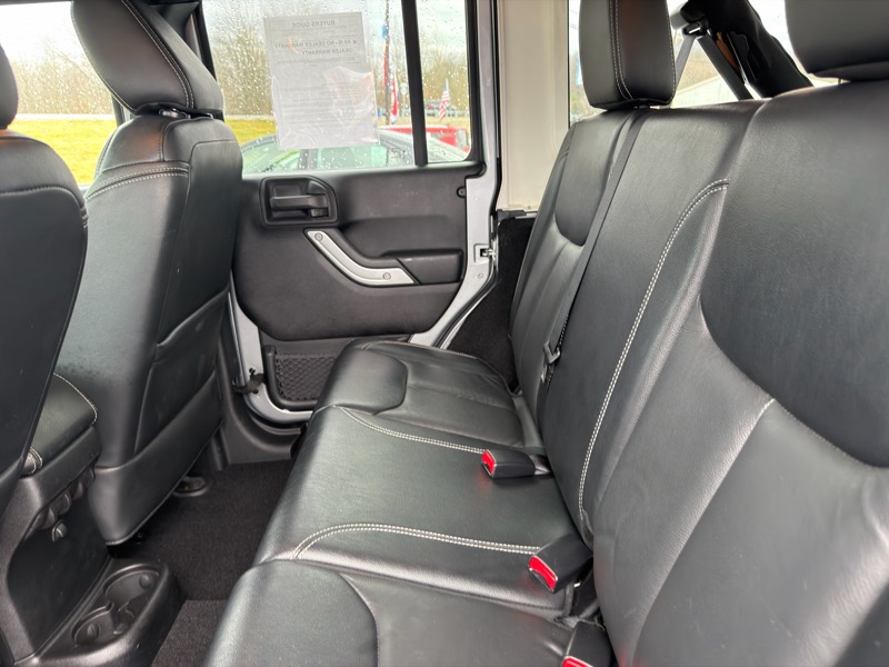 Jeep Wrangler Unlimited Rubicon 4WD 2015