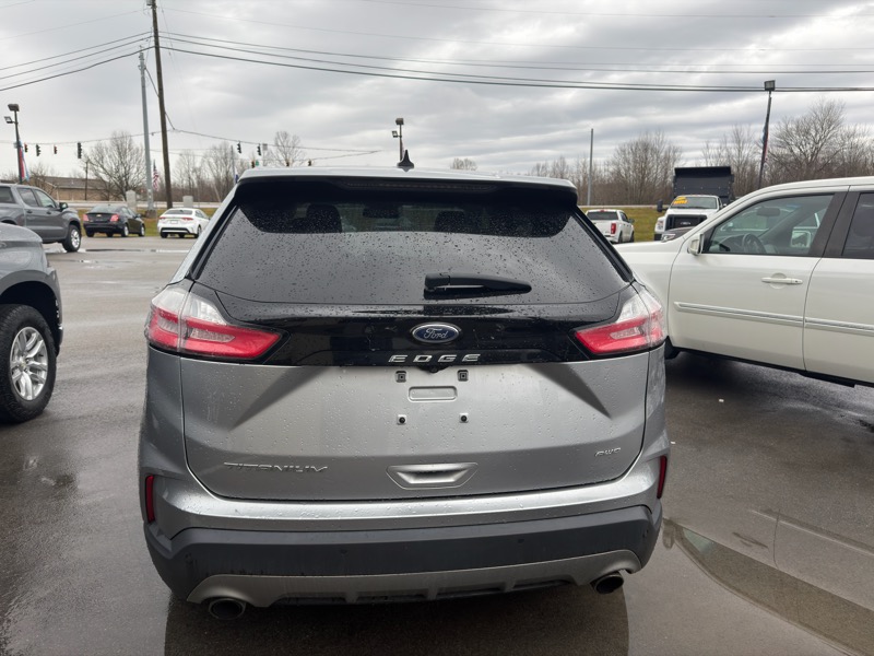 Ford Edge Titanium AWD 2022
