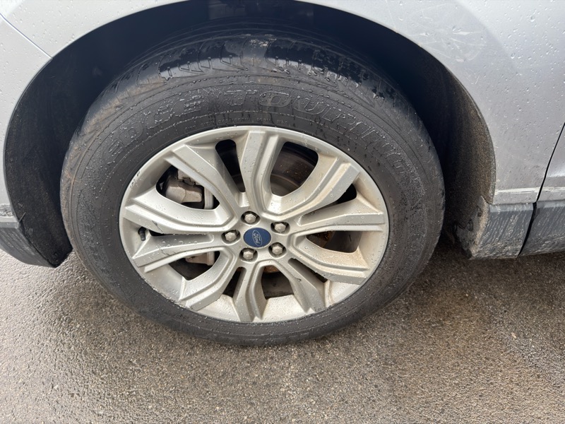 Ford Edge Titanium AWD 2022