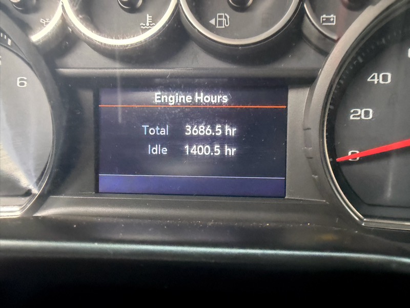 Chevrolet Silverado 1500 1LT Crew Cab 4WD 2020