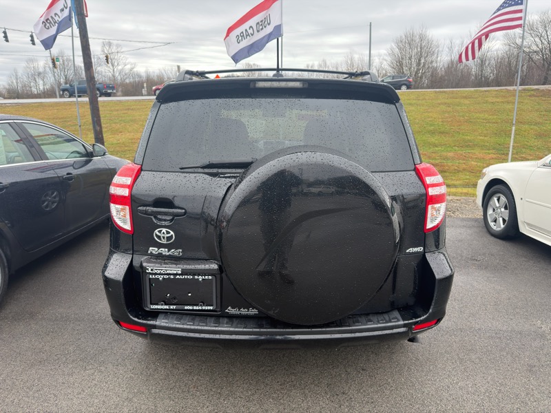 Toyota RAV4 Limited I4 4WD 2011