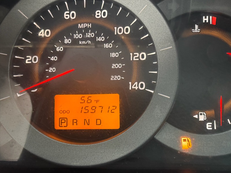 Toyota RAV4 Limited I4 4WD 2011