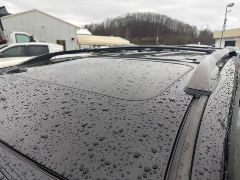 Toyota RAV4 Limited I4 4WD 2011