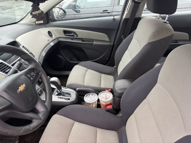 Chevrolet Cruze LS Auto 2014