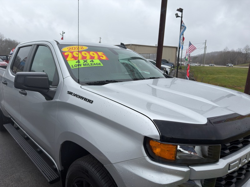Chevrolet Silverado 1500 Limited Custom Crew Cab Short Box 4WD 2022