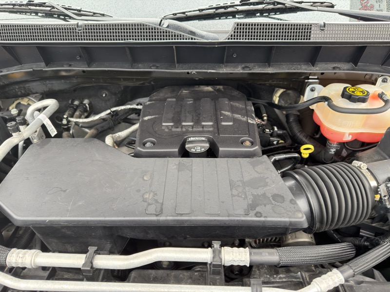 Chevrolet Silverado 1500 Limited Custom Crew Cab Short Box 4WD 2022