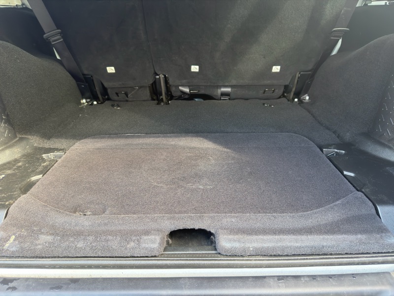 Jeep Wrangler Unlimited Sahara 4WD 2017