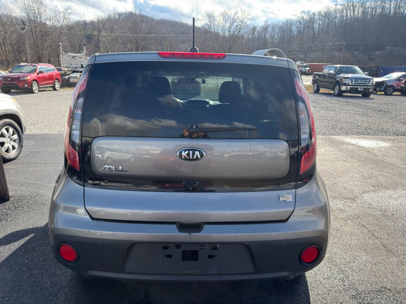 Kia Soul Base 6A 2019
