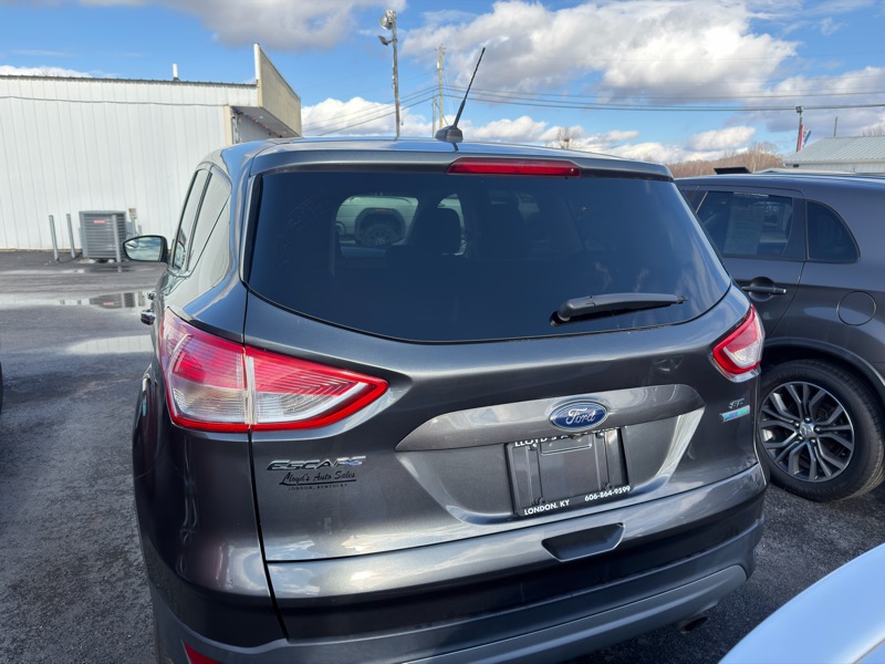 Ford Escape SE FWD 2016