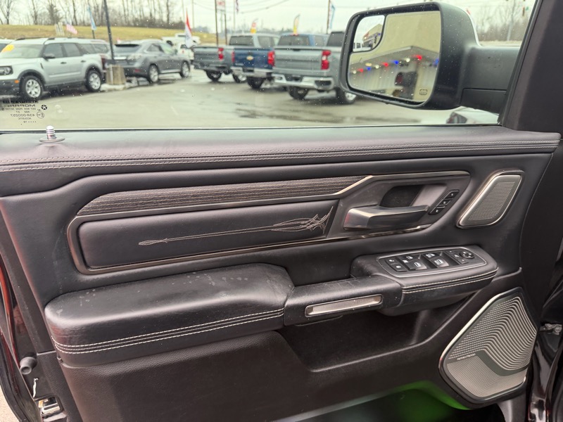 RAM 1500 Limited Crew Cab SWB 4WD 2019