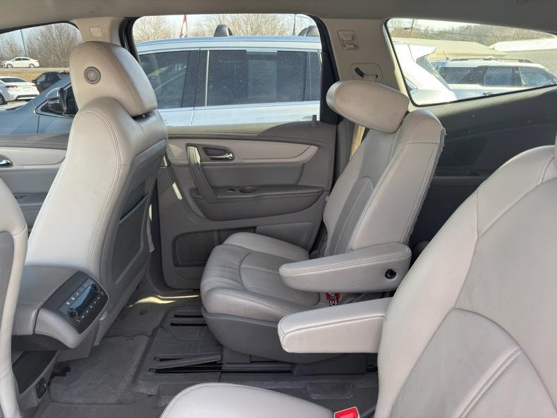 Chevrolet Traverse 2LT FWD 2016