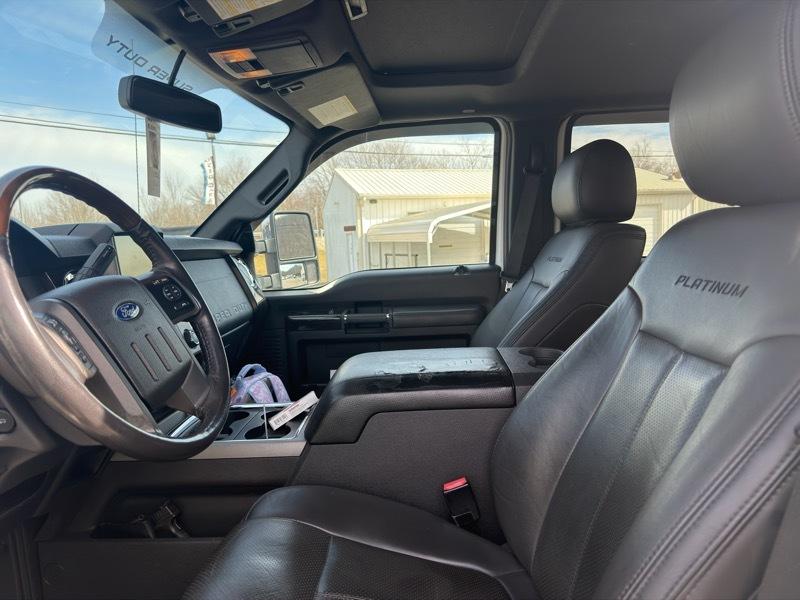 Ford F-250 SD Platinum Crew Cab 4WD 2016