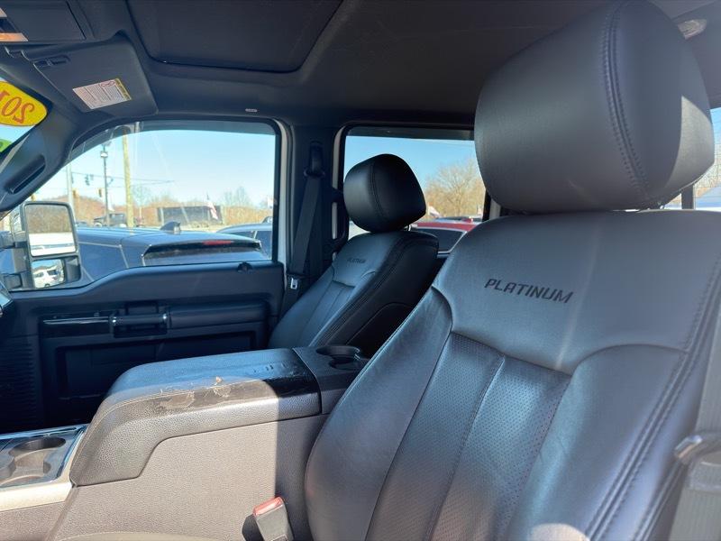 Ford F-250 SD Platinum Crew Cab 4WD 2016