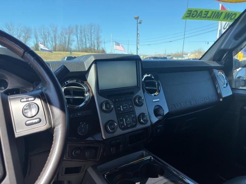 Ford F-250 SD Platinum Crew Cab 4WD 2016