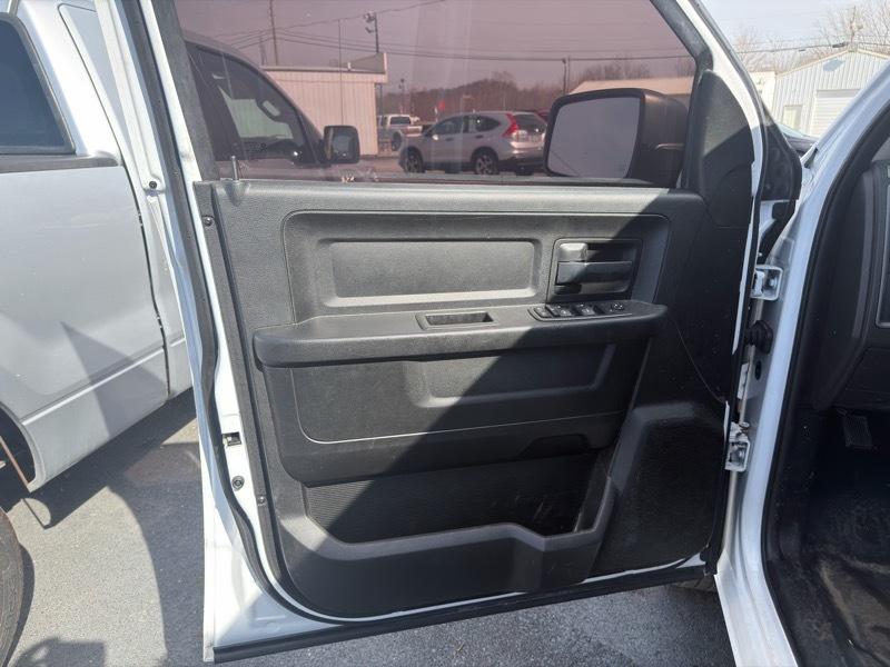 RAM 1500 Classic Tradesman Quad Cab 2WD 2019