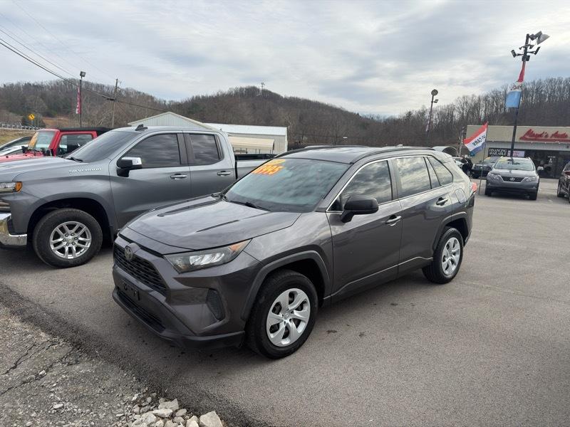 Toyota RAV4 LE 2019