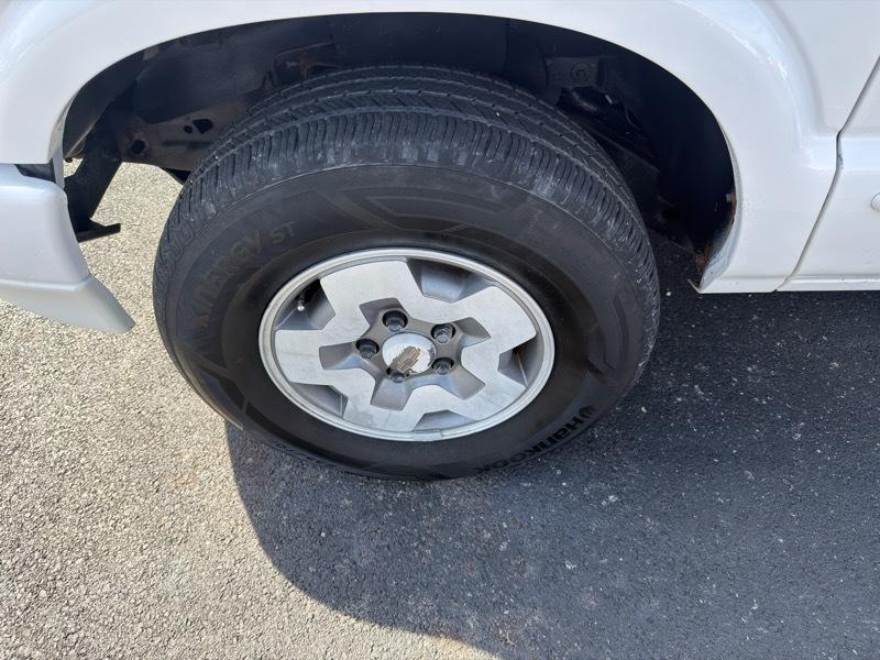 Chevrolet Blazer 4-Door 4WD LS 2004