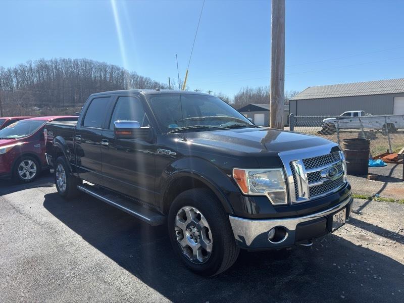 2010 Ford F-150 4WD SuperCrew 139" Lariat