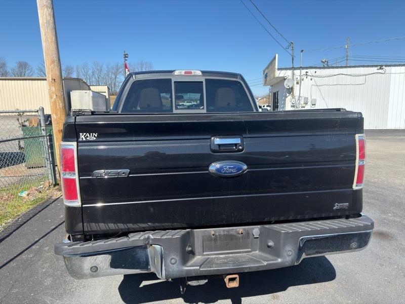 Ford F-150 4WD SuperCrew 139" Lariat 2010
