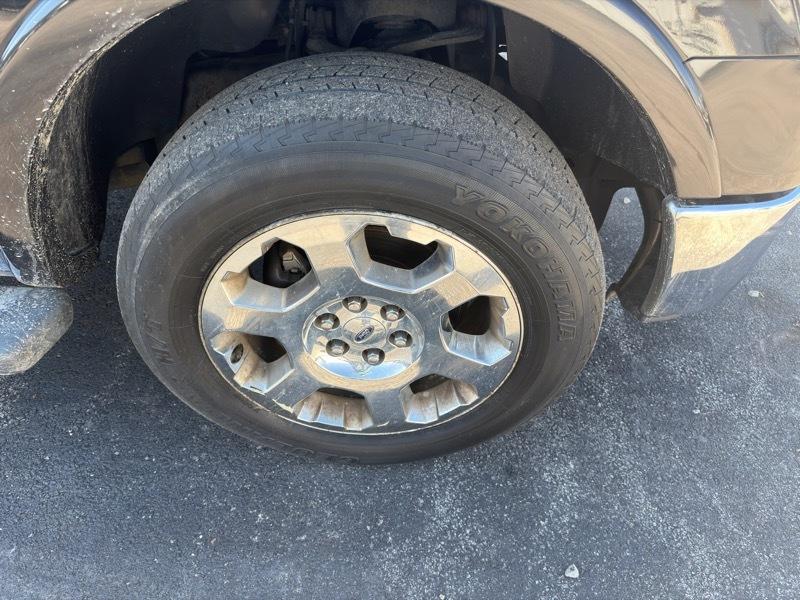 Ford F-150 4WD SuperCrew 139" Lariat 2010