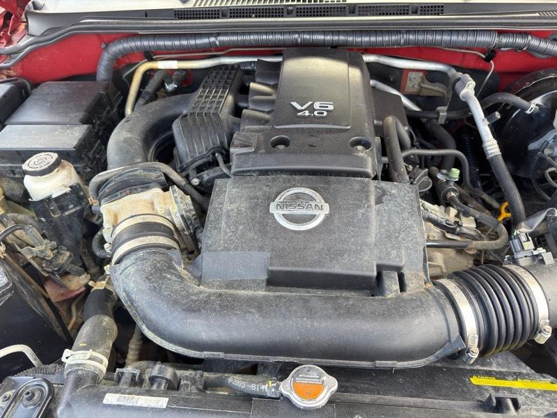 Nissan Frontier PRO-4X Crew Cab 5AT 4WD 2016