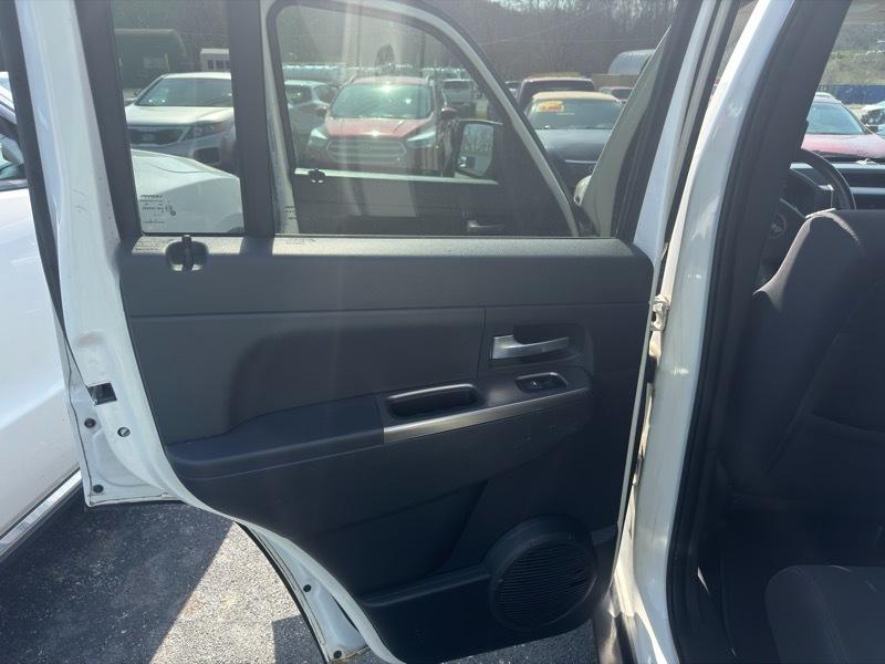 Jeep Liberty Renegade 4WD 2010