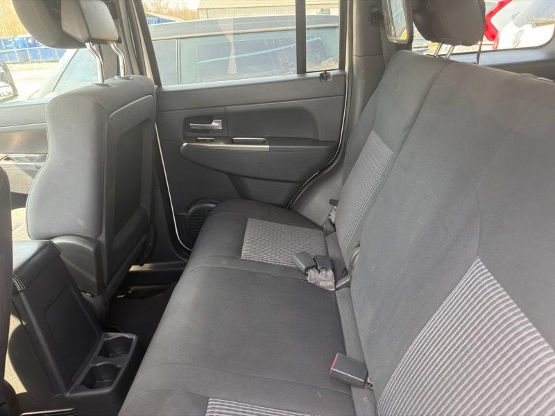 Jeep Liberty Renegade 4WD 2010