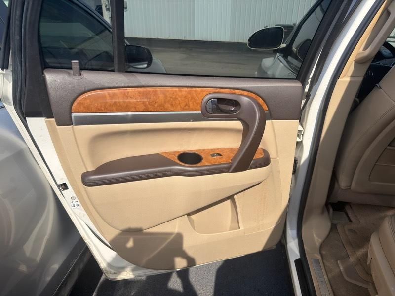 Buick Enclave CXL FWD 2008