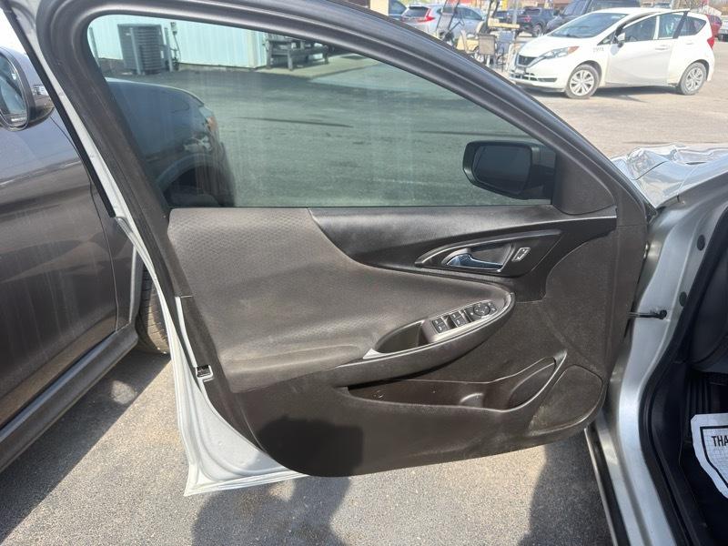 Chevrolet Malibu LS 2018