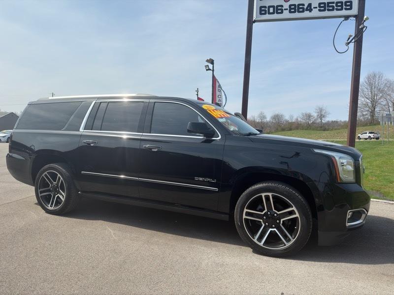 GMC Yukon XL Denali 4WD 2016