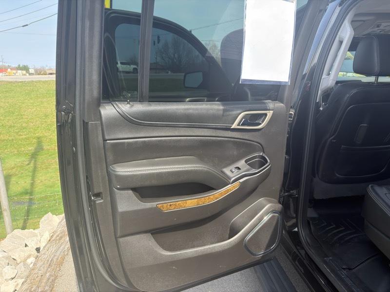 GMC Yukon XL Denali 4WD 2016