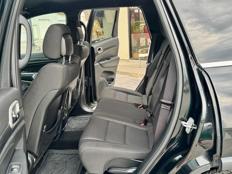 Jeep Grand Cherokee Laredo 4WD 2020