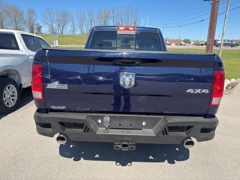 RAM 1500 4WD Crew Cab 140.5" Big Horn 2014