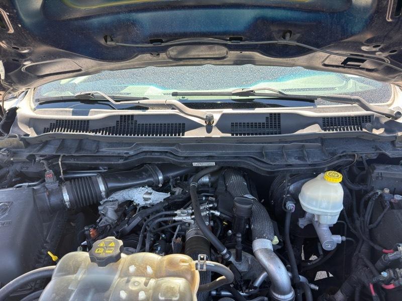 RAM 1500 4WD Crew Cab 140.5" Big Horn 2014